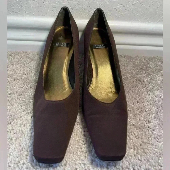 Stuart Weitzman Vintage Square Toe Brown Silk Canvas Heel Pumps - Picture 1 of 6